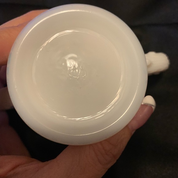 Vintage‎ Westmoreland Bramble maple leaf white milk glass cream & sugar set - Picture 9 of 10